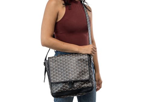 Goyard Messenger Urbain Flap Goyardine Black 